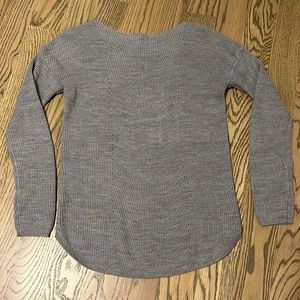 Ann Taylor Light Gray Sweater Size S